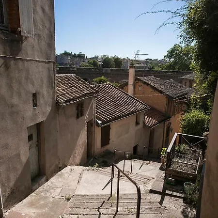 Zenao - Stella Lejlighedshotel Albi