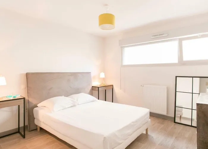 Ξενοδοχείο με διαμερίσματα Zenao - Stella 4*