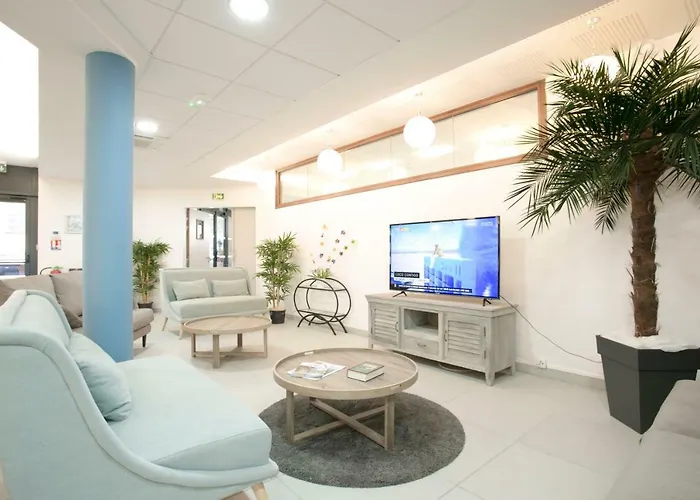 Zenao - Stella Αλμπί