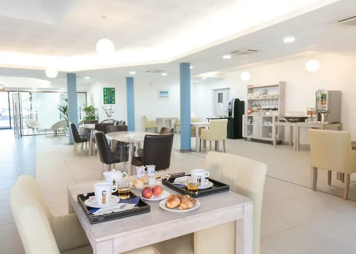 Zenao - Stella Ξενοδοχείο με διαμερίσματα 4*