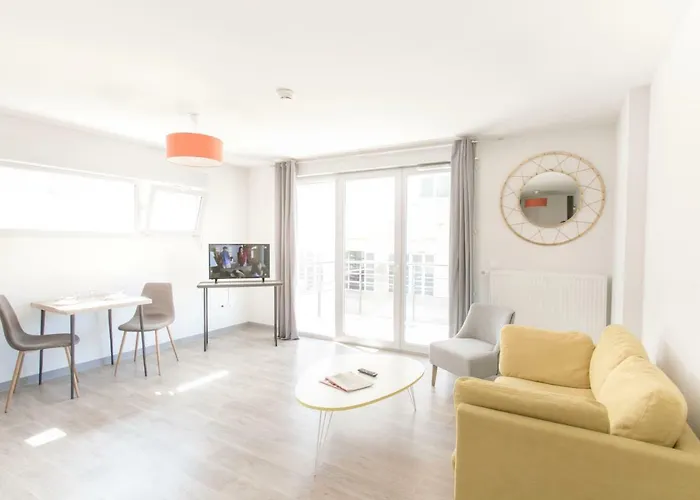 Ξενοδοχείο με διαμερίσματα Zenao - Stella 4*