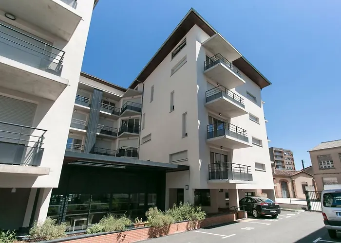 Zenao - Stella Ξενοδοχείο με διαμερίσματα Αλμπί