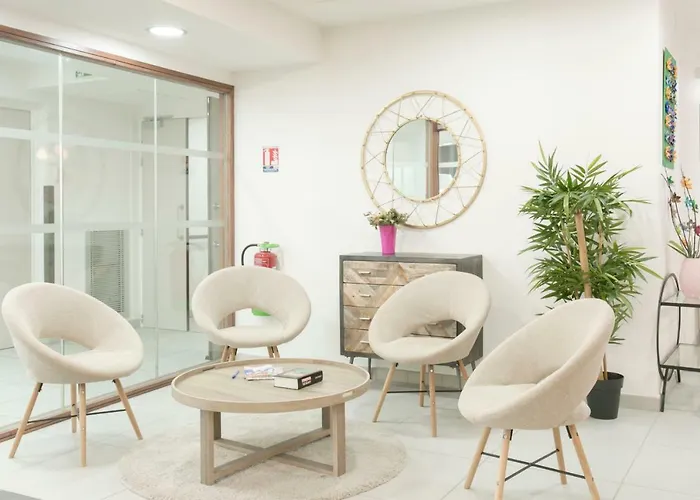 Ξενοδοχείο με διαμερίσματα Zenao - Stella 4*