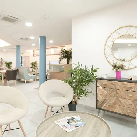 Apartahotel Zenao - Résidence Stella Albi