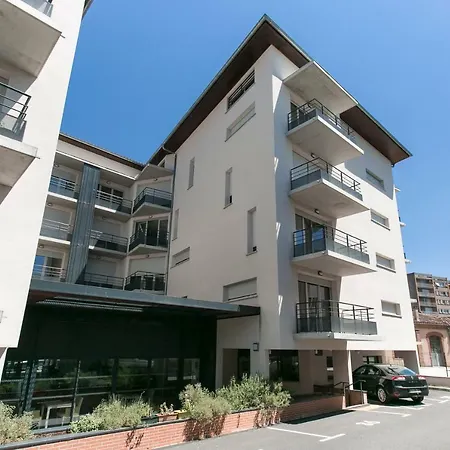 Zenao - Résidence Stella Apartahotel Albi